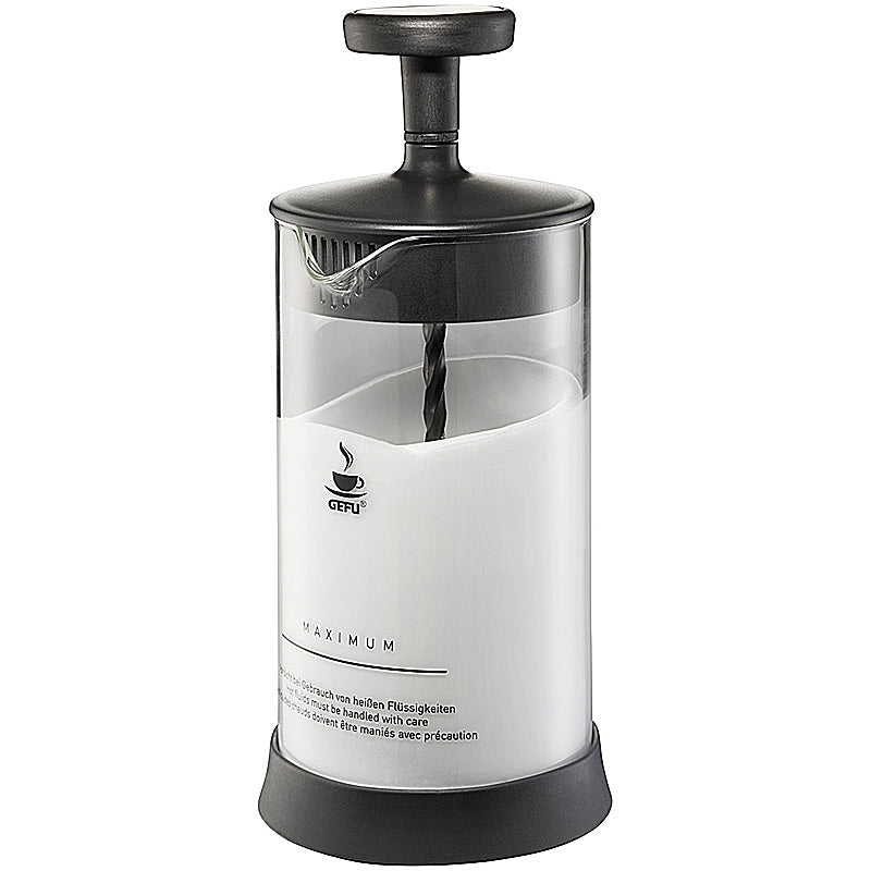 GEFU Set Milchaufschäumer ANTONIO + 2 x Latte Macchiato Gläser (350ml)