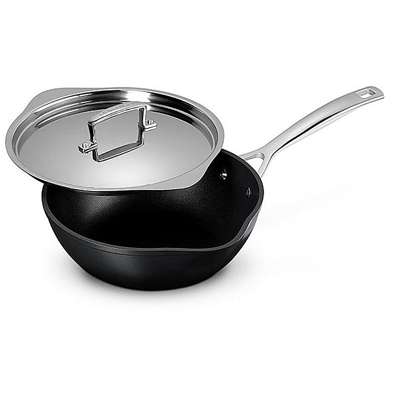 le Creuset Aluminium-Antihaft Sautépfanne mit 2 Ausgiessern 24 cm