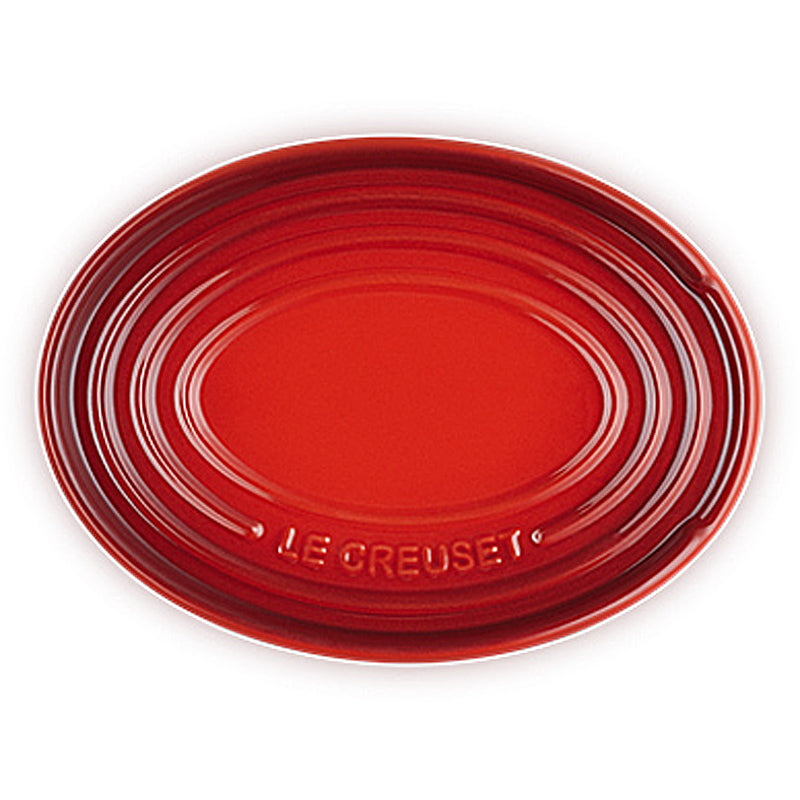 le Creuset Löffelablage oval 16 cm Kirschrot