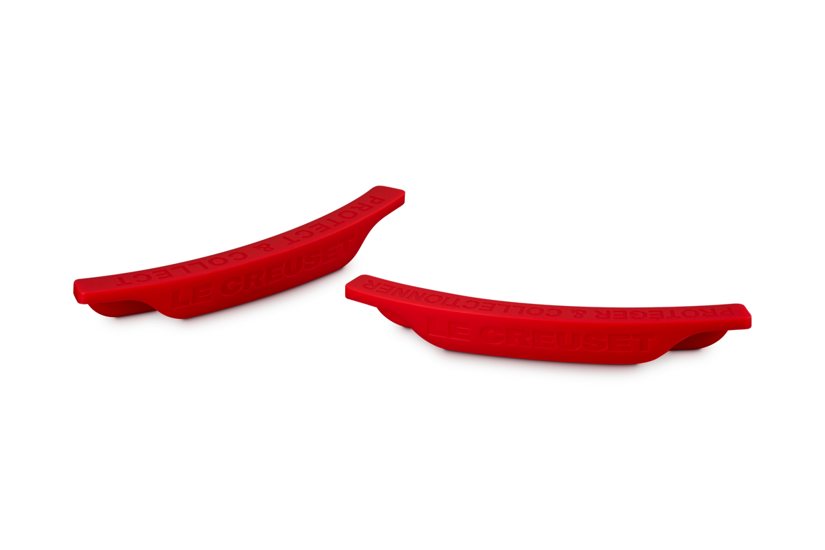 Le Creuset 2er-Set Stapelschutz aus Silikon in Kirschrot