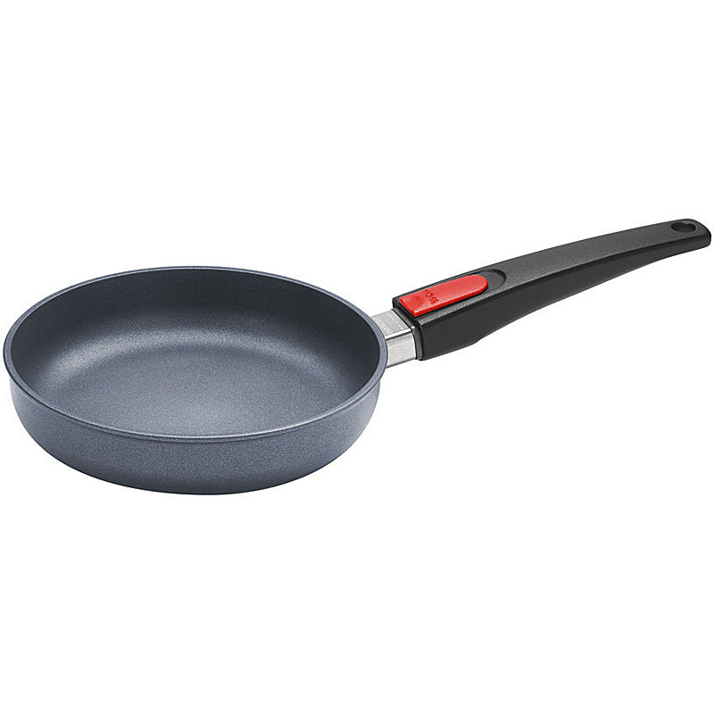 WOLL Diamond LITE Induktion, Gusspfanne, AS Ø 20 cm, 5 cm hoch 1520DPI