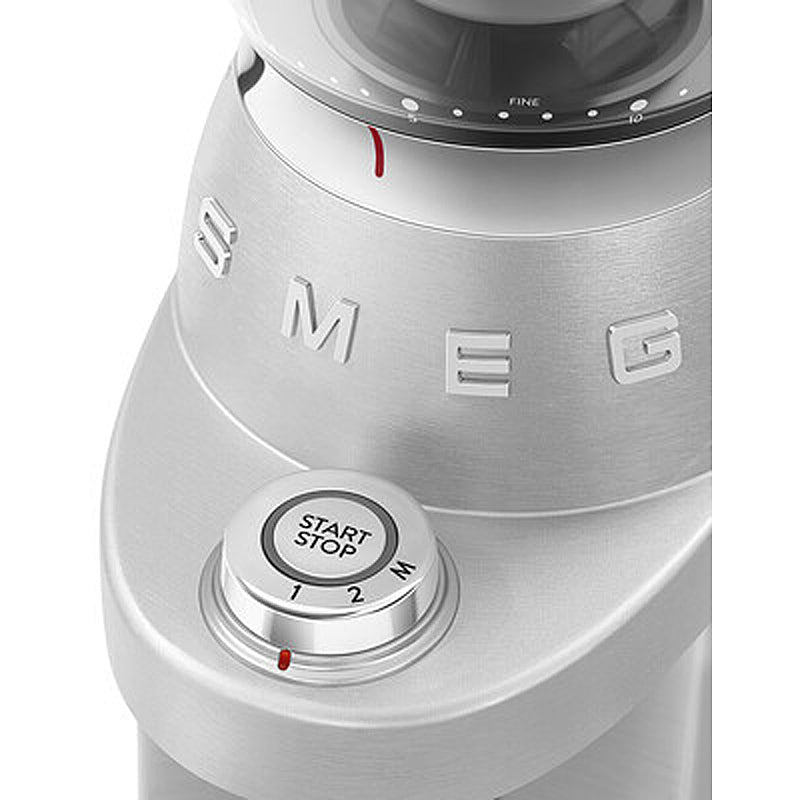 SMEG CGF02SSEU Kaffeemühle Farbe: Aluminium