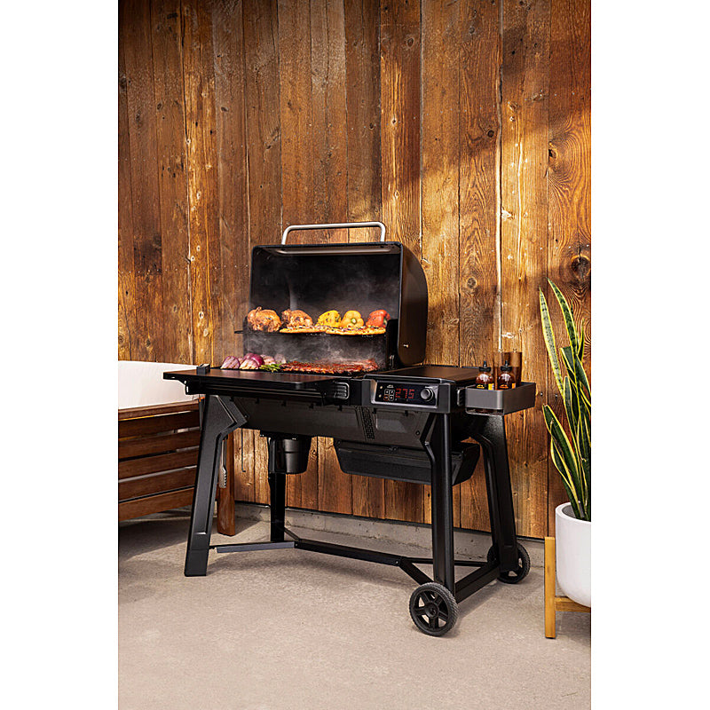 Traeger Woodridge Pellet Grill