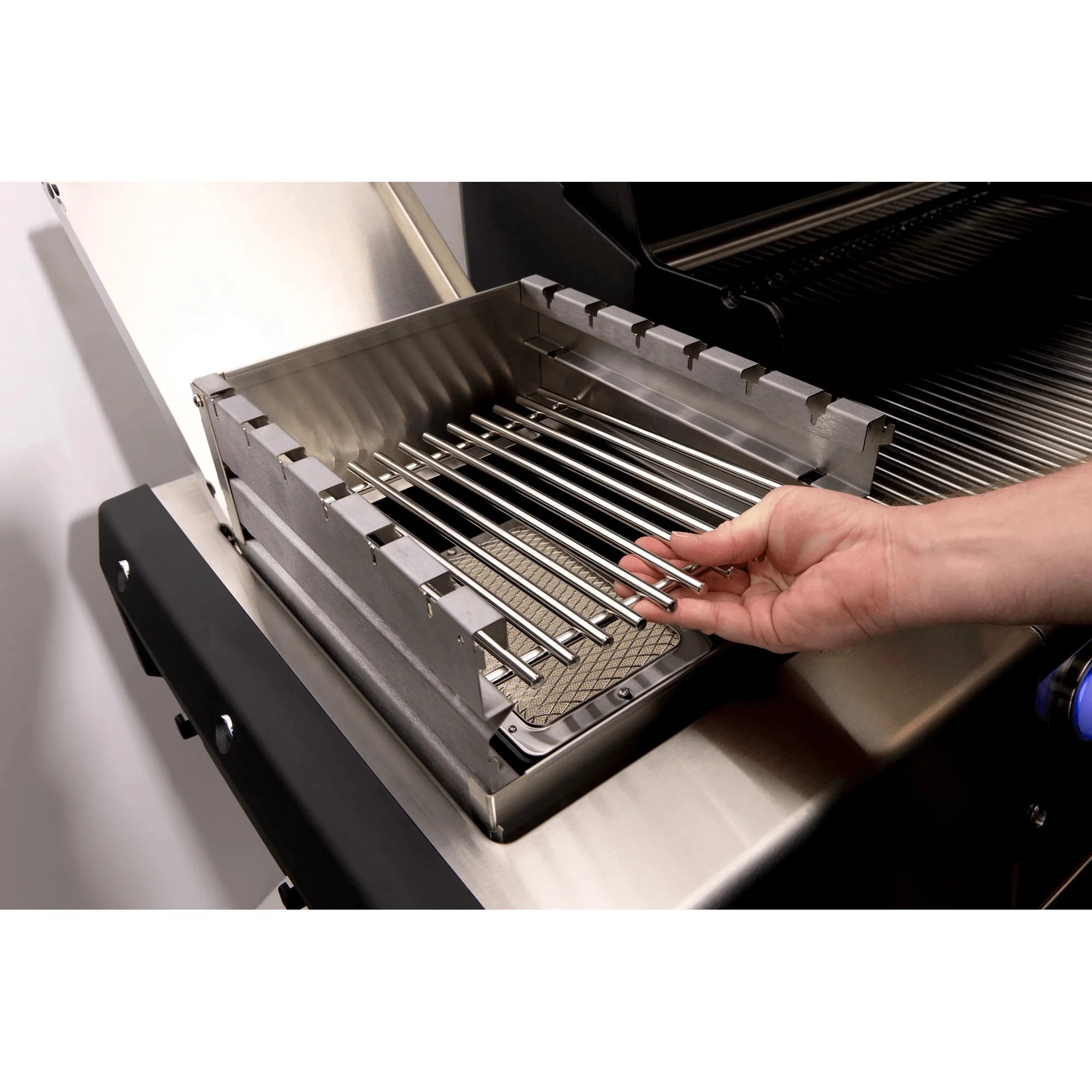 Broil King windscreen for IR side burner - incl. stainless steel rotisserie rack