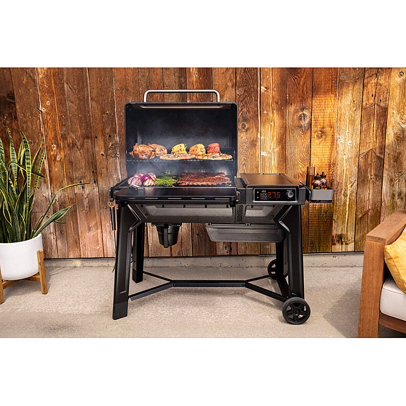 Traeger Woodridge Pellet Grill