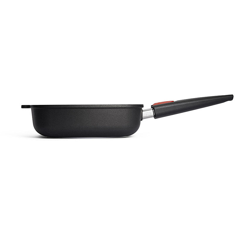 WOLL NOWO INDUCTION LINE cast iron pan, square 24 x 24 cm; 6.5 cm high; with removable handle 1624IL
