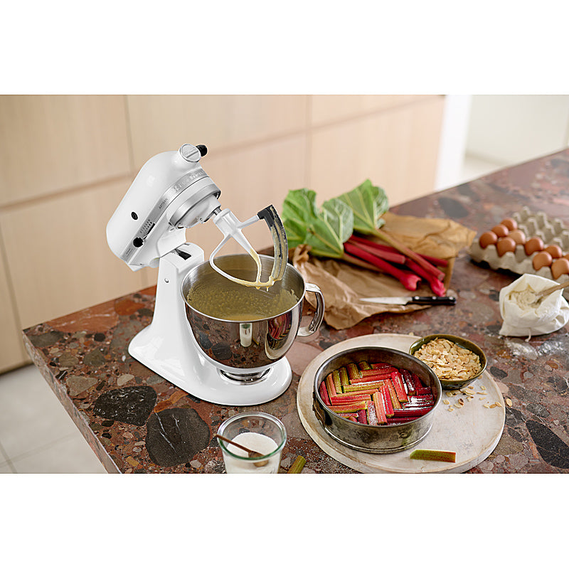 KitchenAid Artisan 5KSM175PSEWH Küchenmaschine 4,8L in Weiß mit Zubehör