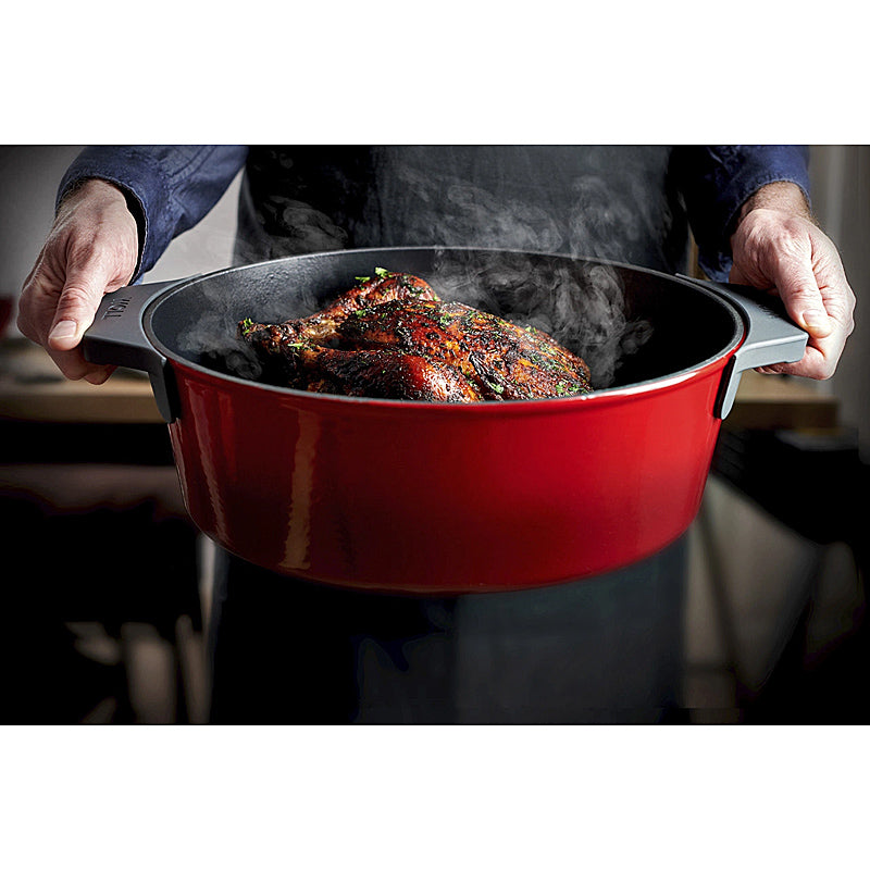 WOLL Iron Bräter 34x26cm Gusseisen mit Silikongriffschutz 7,5l Chili Red