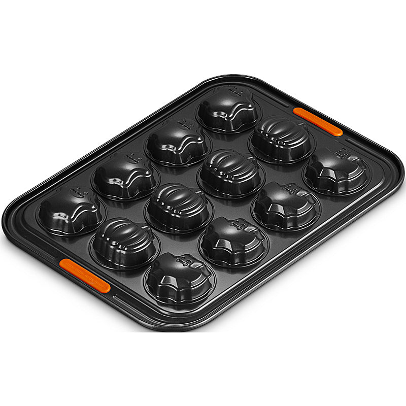 Le Creuset Halloweenform 12er New Coating