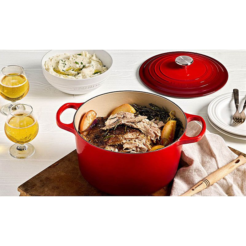 Le Creuset Bräter Signature hoch 26 cm Kirschrot