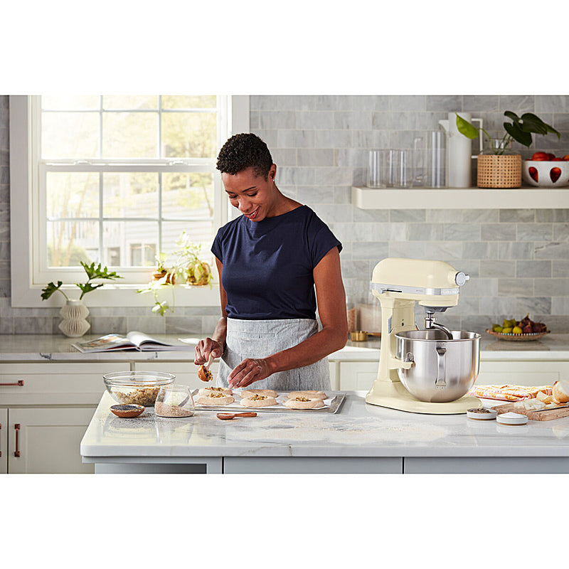 KitchenAid 5KSM70SHXEAC Küchenmaschine 6,6 L ARTISAN mit Schüsselheber Farbe Creme