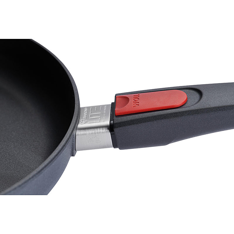 WOLL Diamond LITE, cast iron pan, AS Ø 28 cm, 5 cm high 1528DPS