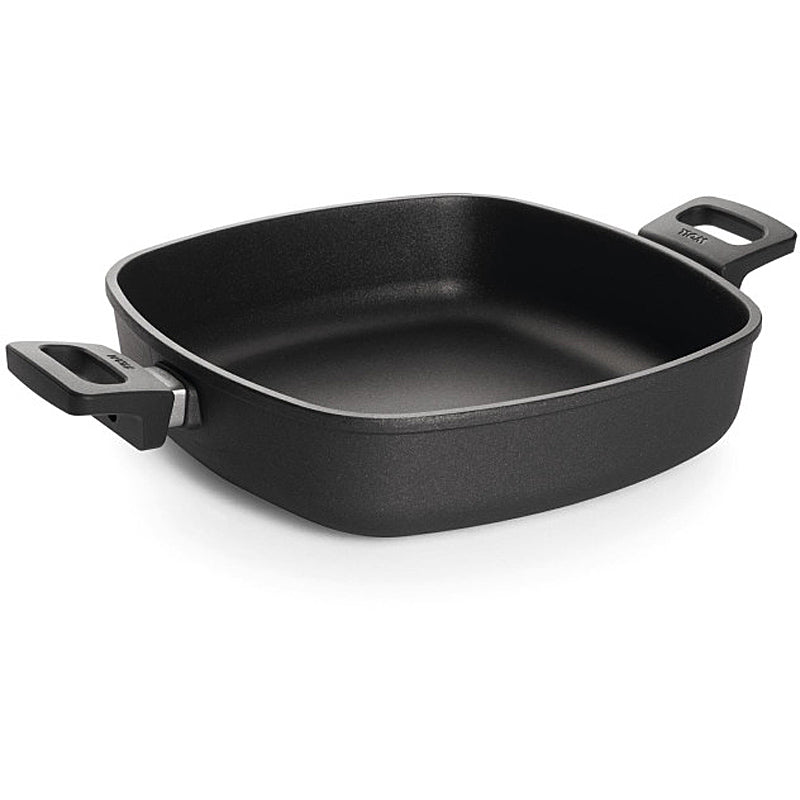 WOLL NOWO INDUCTION LINE cast iron pan, square 28 x 28 cm; 6.5 cm high; with 2 side handles 628-2IL