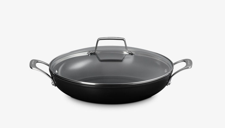 Le Creuset Essential Keramik-Antihaft Profipfanne 28 cm mit Glasdeckel