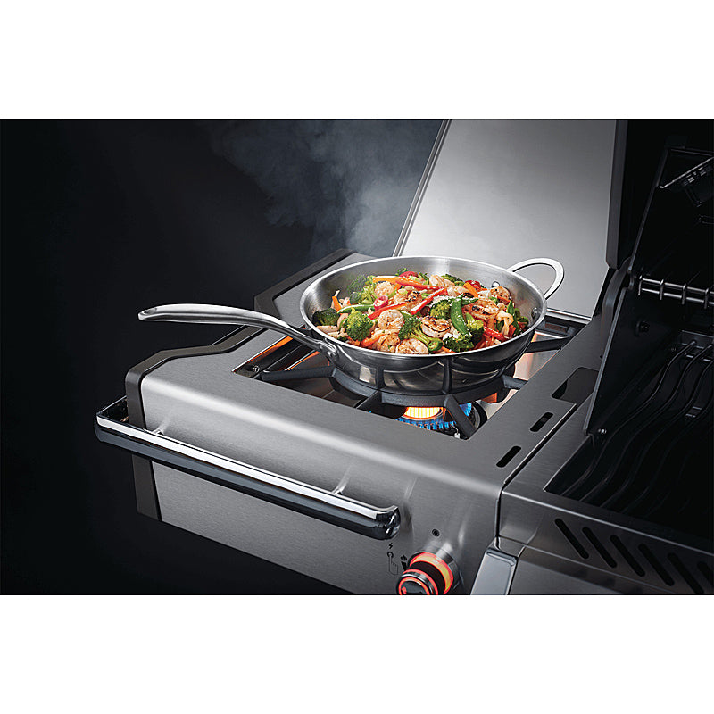 Napoleon Prestige Pro 825 Gas Grill PRO825RSBIPSS-3-DE with Infrared SIZZLE ZONE and Accessories