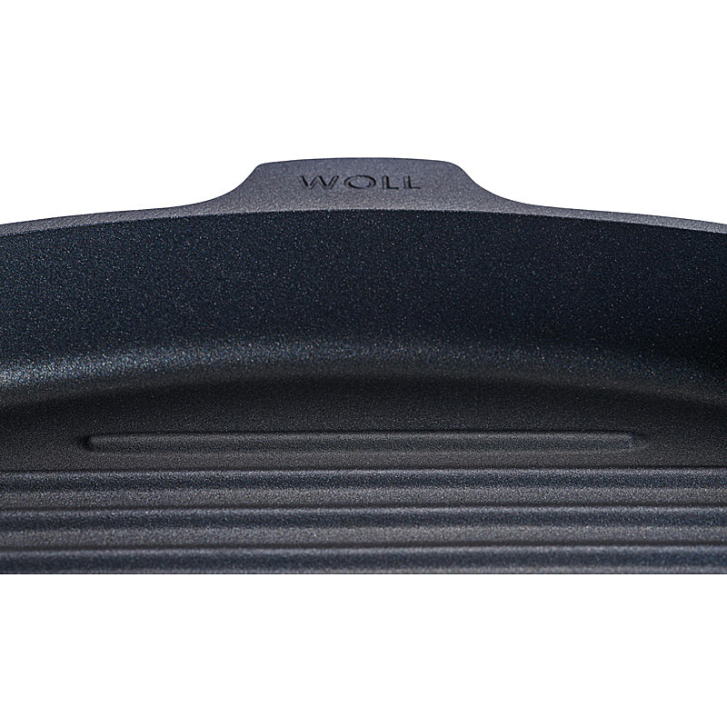 WOLL Diamond LITE Induction, cast iron pan, square, AS 28 x 28 cm, 6.5 cm high with grooves 1628-1DPI