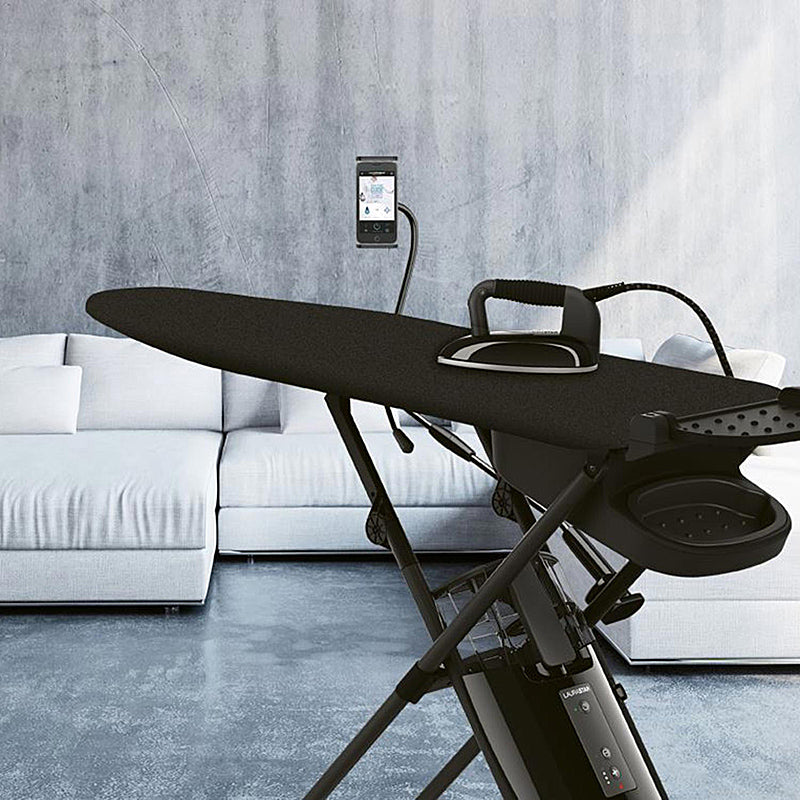 LauraStar Smart M ironing station