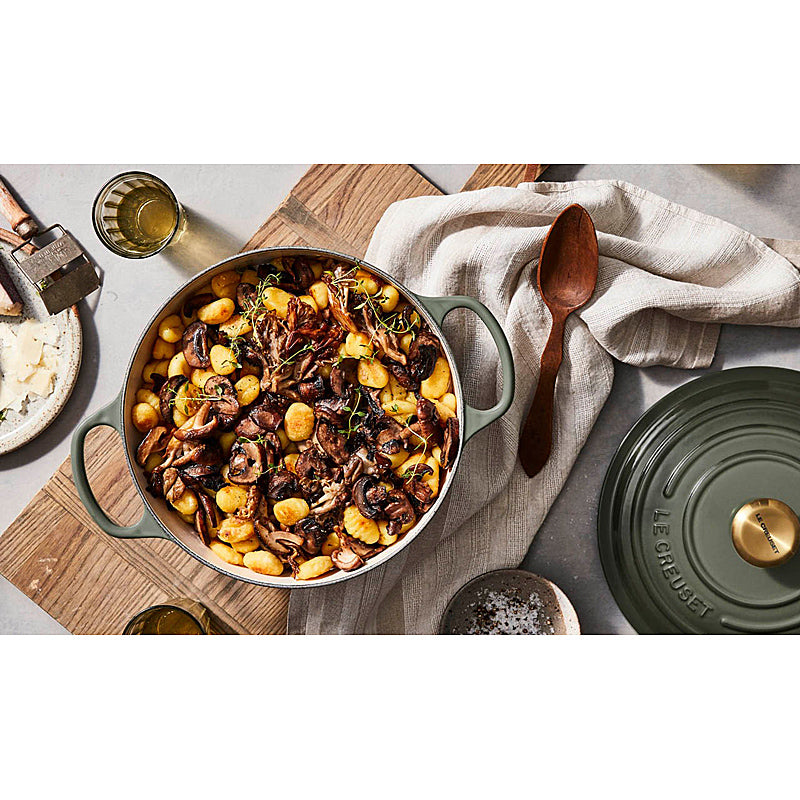 Le Creuset Bräter Signature rund 22 cm Thyme