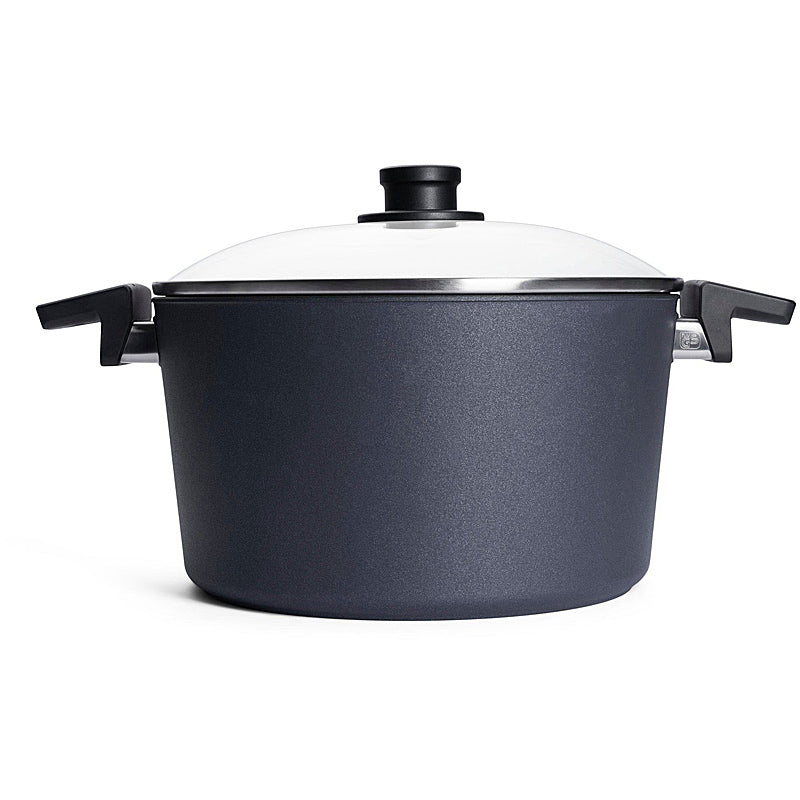 WOLL NOWO INDUCTION LINE cast iron pot, 24 cm Ø; 12 cm high; 4.5 liters; with 2 side handles; including safety glass lid 124ILL
