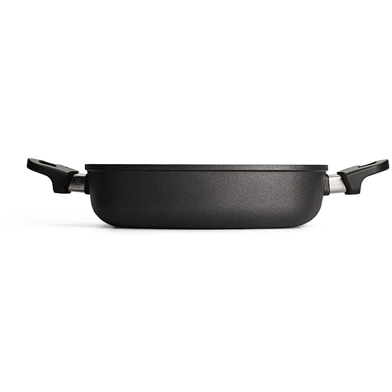 WOLL NOWO cast iron serving pan, square 28 x 28 cm; 7 cm high; with 2 side handles 628-2N
