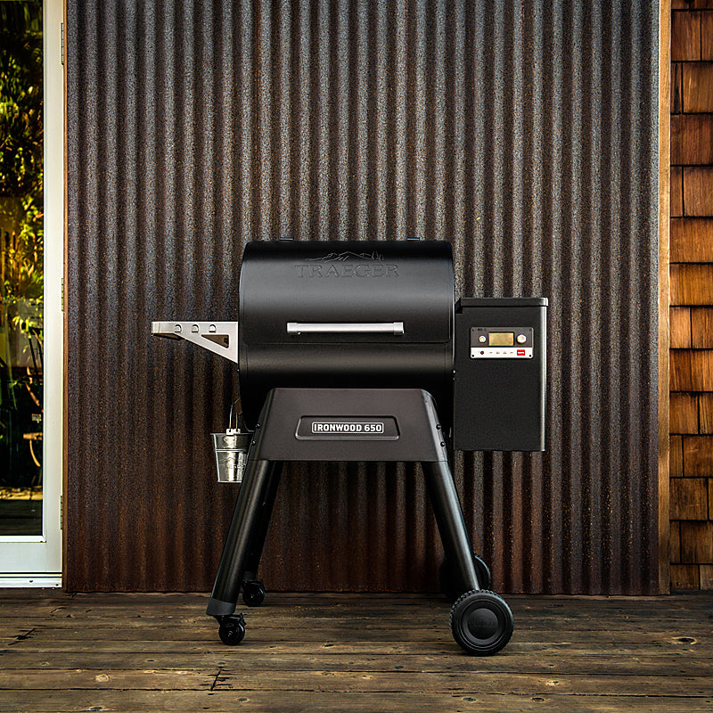 Traeger IRONWOOD 650 D2 Pellet Grill TFB65BLFC