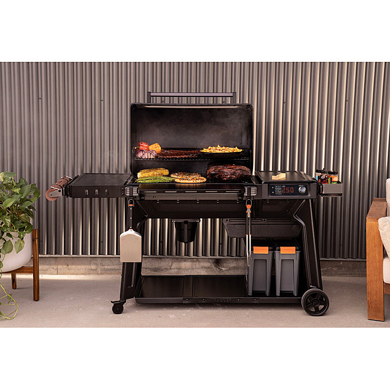 Traeger Woodridge Pro Pellet Grill