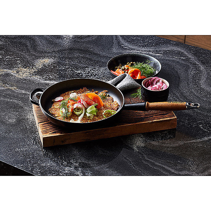Le Creuset Bratpfanne Signature 26 cm Schwarz
