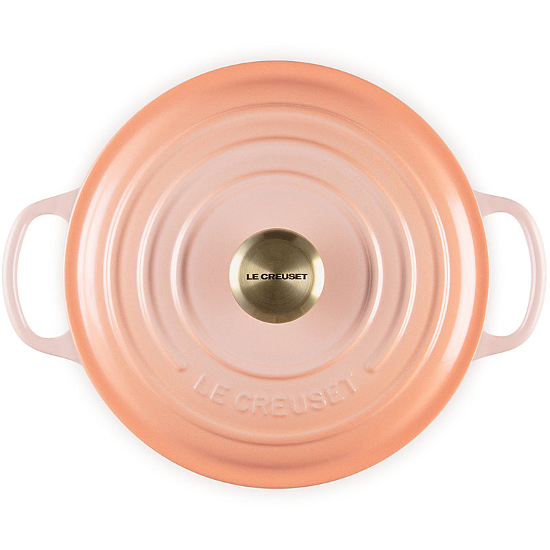 Le Creuset Bräter Signature rund 20 cm mit Goldknopf Peche