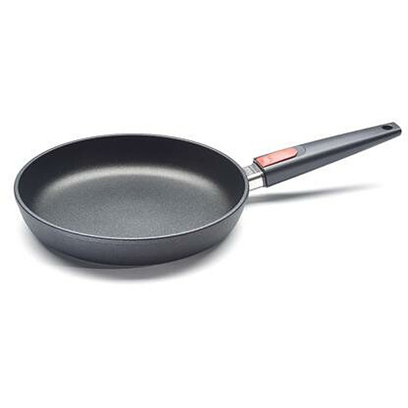 WOLL NOWO INDUKTION LINE-Gusspfanne, 26 cm Ø; 5 cm hoch; mit abnehmbarem Stiel 1526IL