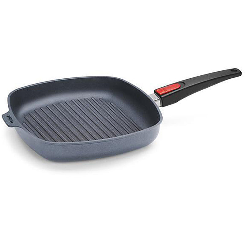 WOLL Diamond LITE Induktion, Gusspfanne, viereckig, AS 28 x 28 cm, 6,5 cm hoch mit Rillen 1628-1DPI