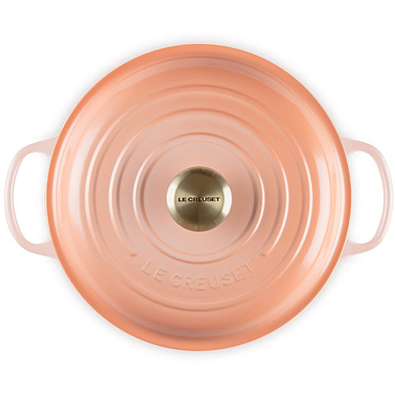 Le Creuset Gourmet-Profitopf Signature 26 cm mit Goldknopf Peche