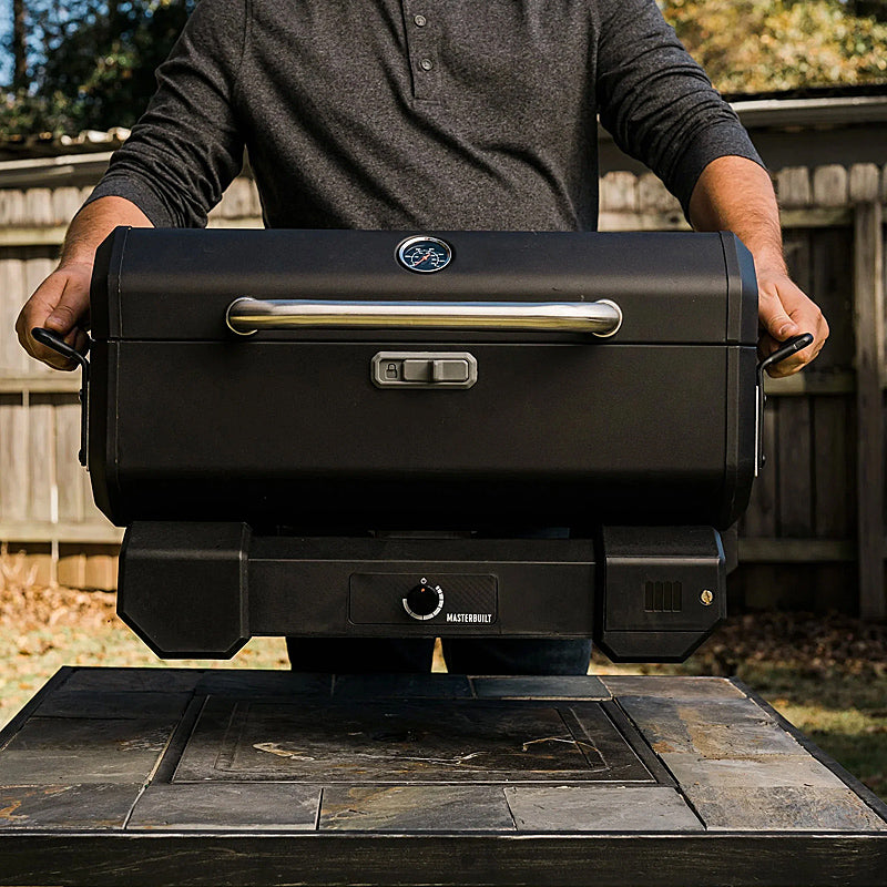 Masterbuilt - Portable Charcoal BBQ including base MB20040822