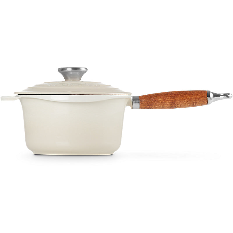 Le Creuset professional pot with wooden handle 18 cm Meringue 