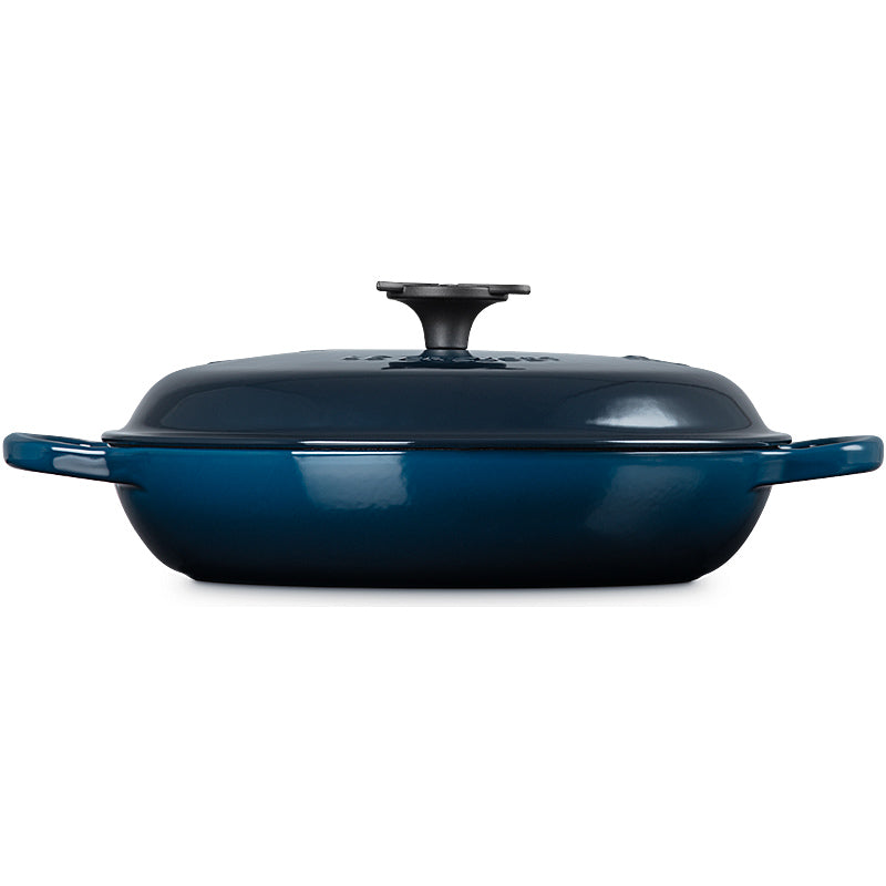 Le Creuset Klingonen Gourmet-Profitopf mit klingonischem Trefoil Deckelknopf 30cm Nuit aus Gusseisen