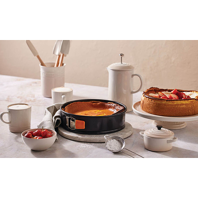 Le Creuset Springform Antihaftbeschichtung 24cm