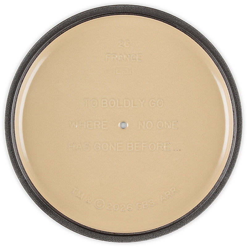 Le Creuset Enterprise Bräter mit Sternenflotte-Delta Deckelknopf  26cm Perlgrau aus Gusseisen