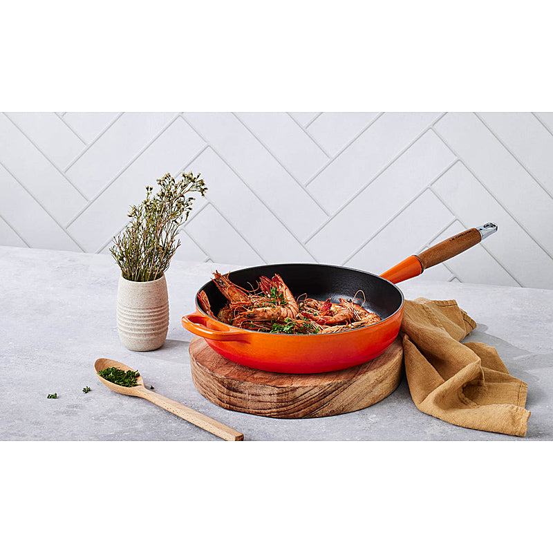Le Creuset Sautepfanne Signature 28 cm Kirschrot