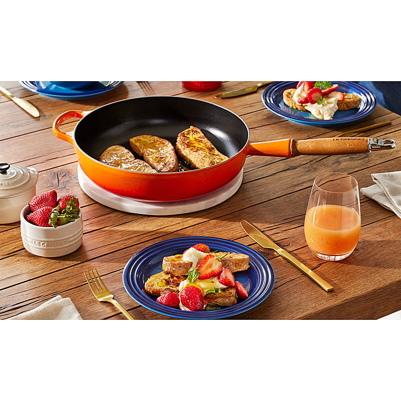 Le Creuset Sautepfanne Signature 28 cm Kirschrot