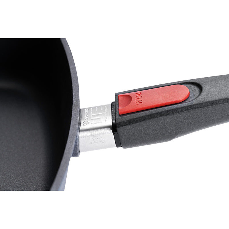 WOLL Diamond LITE, cast iron pan, rectangular, AS 30 x 26 cm, 7 cm high 1629DPS