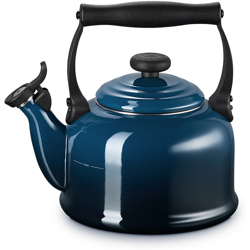 Le Creuset Wasserkessel Tradition 2,1 Liter Nuit