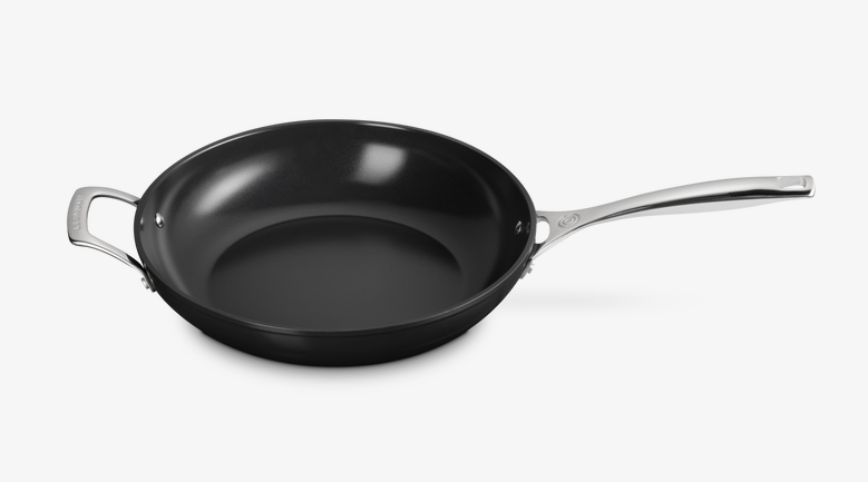 Le Creuset Essential Keramik-Antihaft Pfanne hoch 28 cm mit Gegengriff