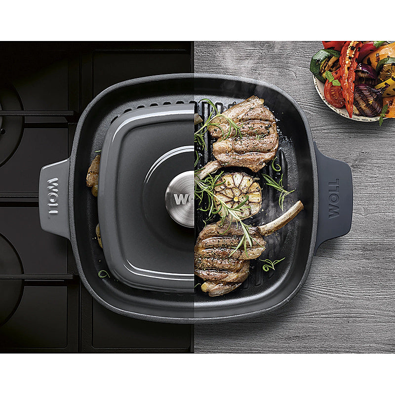 WOLL Steakpfanne 28x28cm Gusseisen Silikongriffschutz mit Steakpresse 628-2CI-030 Carbon Grey