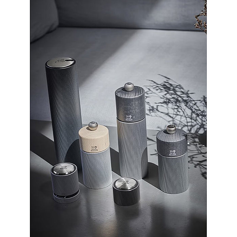 Peugeot LINE Carbon/Graphite - 18 cm salt mill