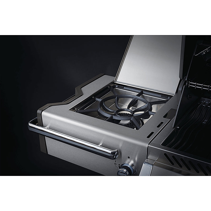Napoleon Prestige Pro 825 Gas Grill PRO825RSBIPSS-3-DE with Infrared SIZZLE ZONE and Accessories 