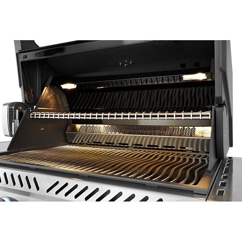 Napoleon Prestige PRO 500 Connected Gasgrill Schwarz inkl. Drehspieß & Infrarotbrenner