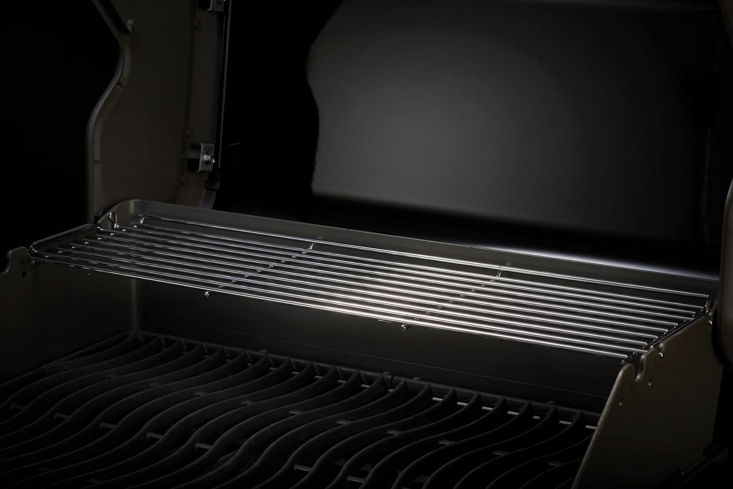 Napoleon R425PK-1 Rogue R425 Gasgrill, Schwarz