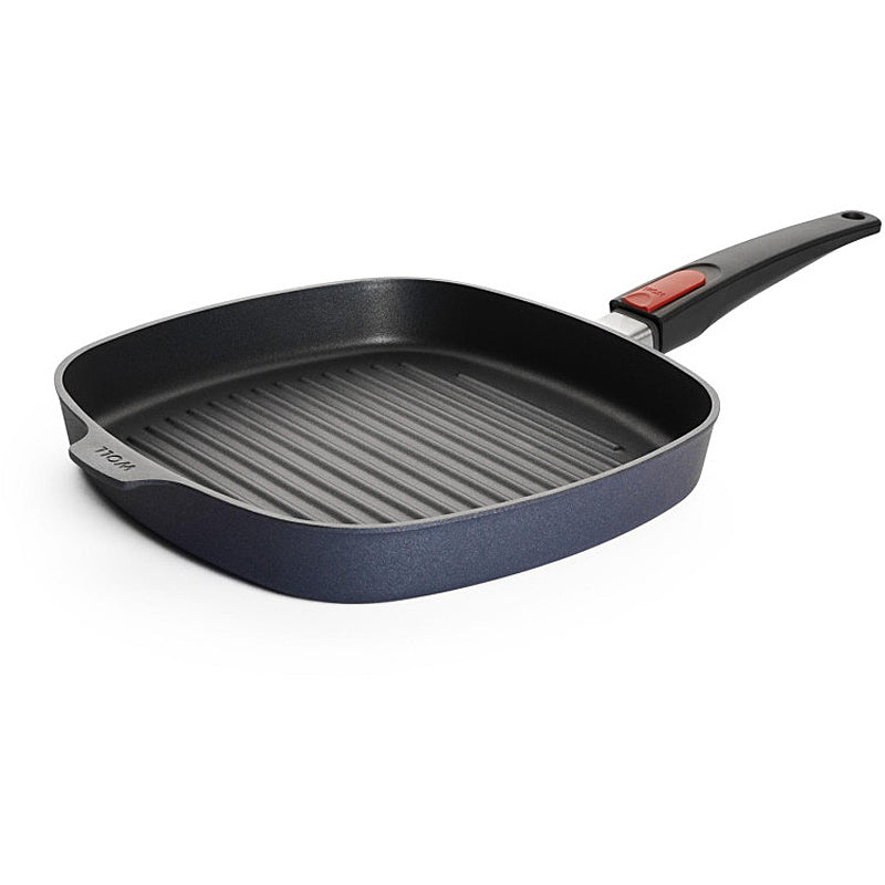 WOLL Diamond LITE Induction, cast iron pan, square, AS 28 x 28 cm, 6.5 cm high with grooves 1628-1DPI
