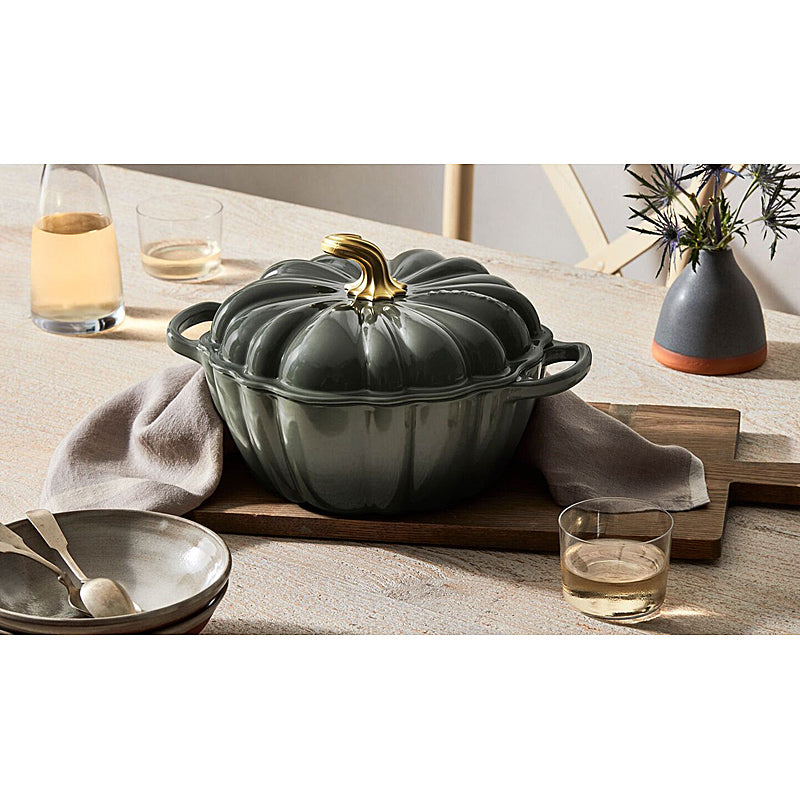 Le Creuset Kürbis-Bräter Signature 24 cm Thyme