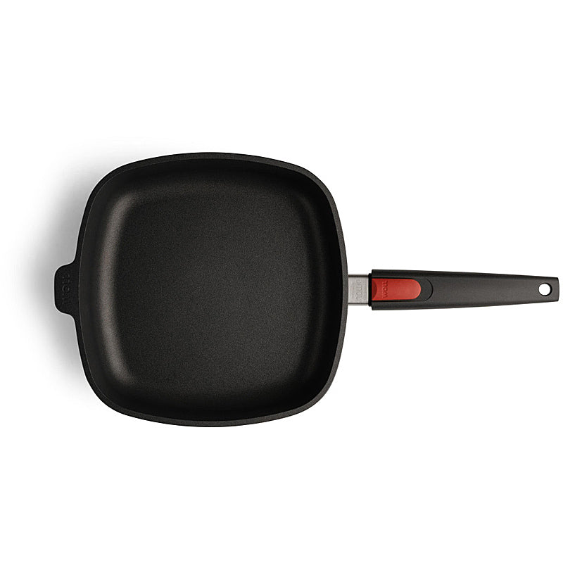 WOLL Induction Line Gusspfanne viereckig, 26 x 26 cm, 6,5 cm hoch, mit ab.-Stiel 1626IL