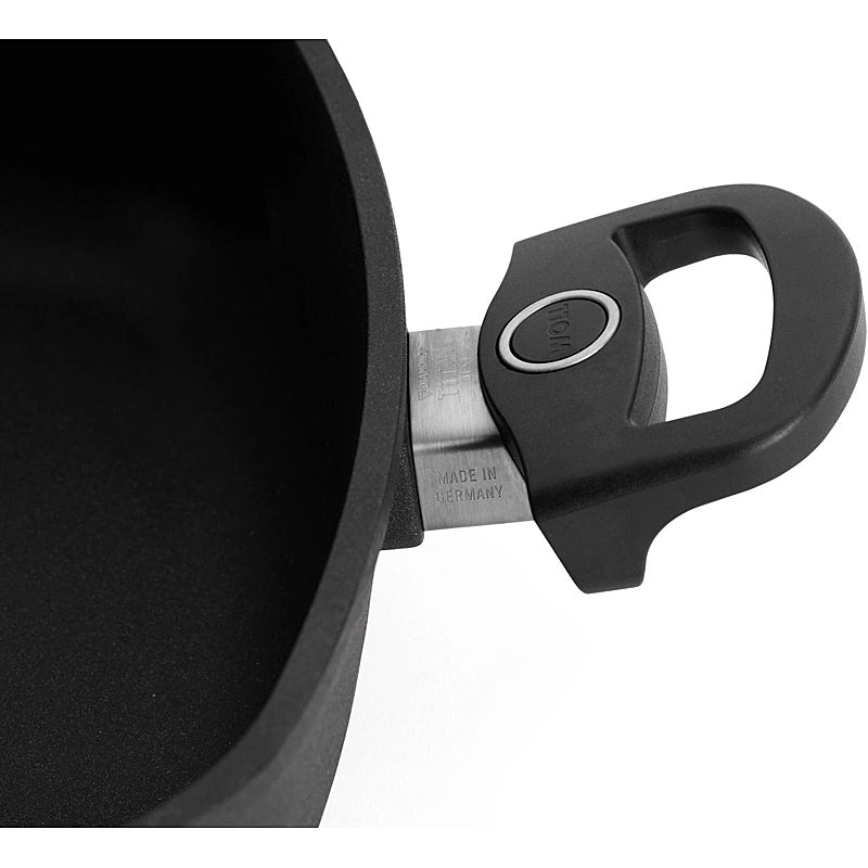 WOLL Nowo Guss-Servierpfanne, viereckig 28 x 28 cm; 7 cm hoch; 2 Seitengriffe 628-2N